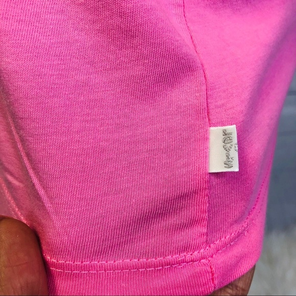 Levis | Women's Pink Perfect Graphic T-Shirt - Picture 5 of 7